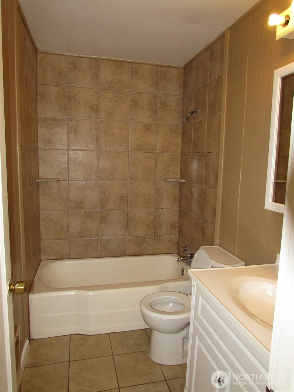 1111 9th Avenue Longview, WA 98632