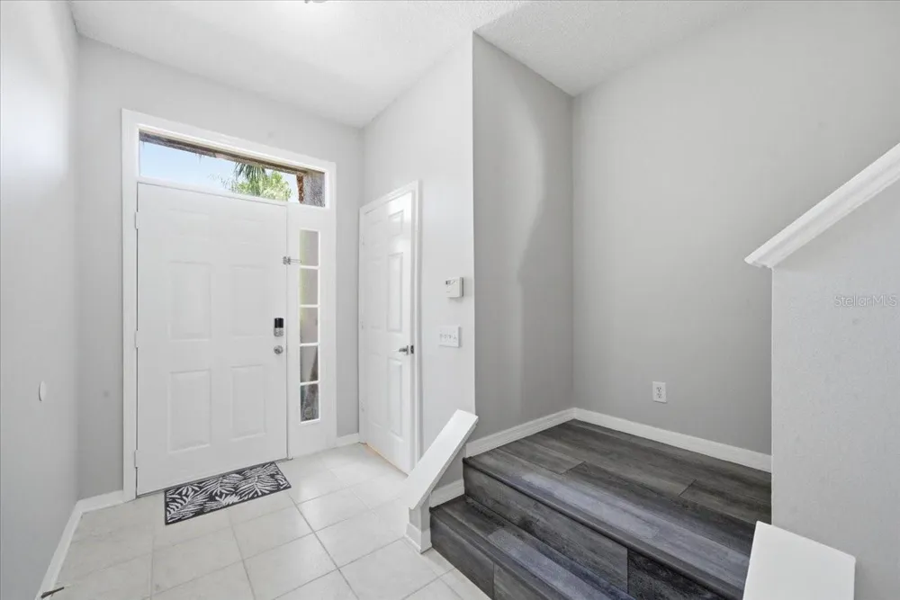 752 VALLANCE WAY NE St Petersburg, FL 33716