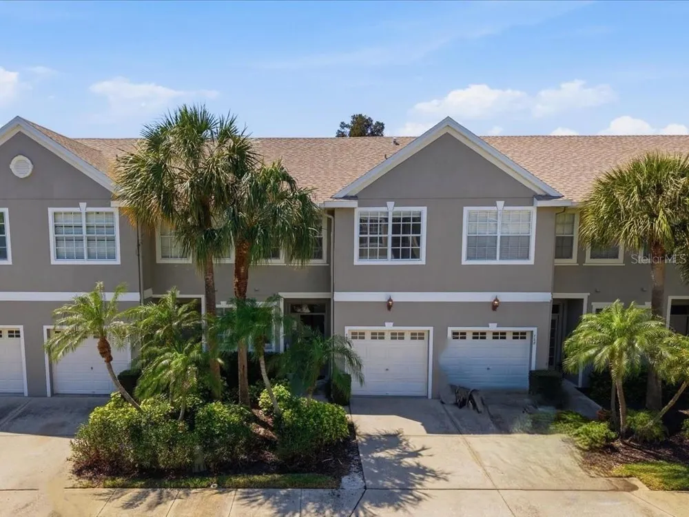 752 VALLANCE WAY NE St Petersburg, FL 33716