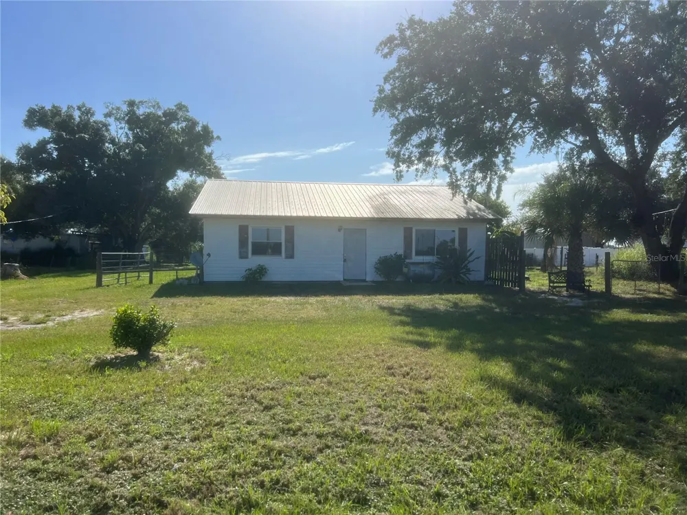 6586 NE MOORE AVENUE Arcadia, FL 34266