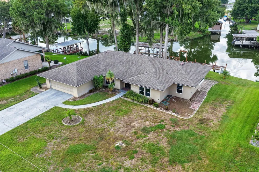 235 TEMPLE CIRCLE Eustis, FL 32726