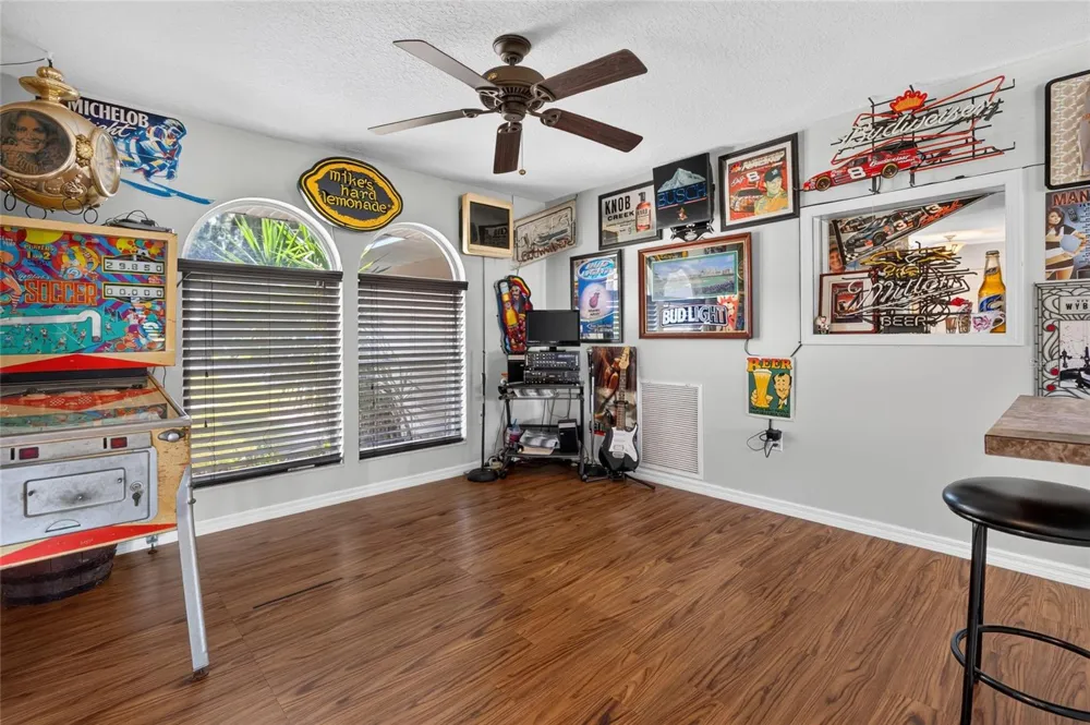 235 TEMPLE CIRCLE Eustis, FL 32726
