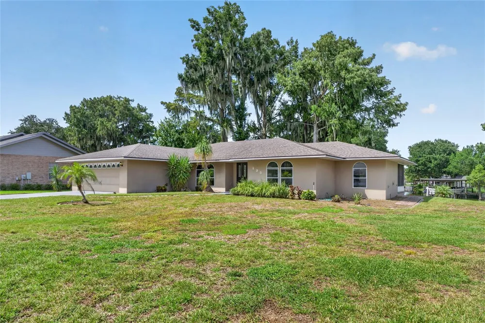 235 TEMPLE CIRCLE Eustis, FL 32726