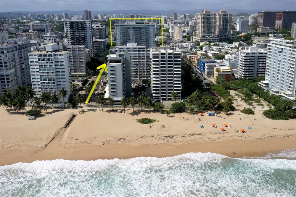 70 KINGS COURT #17C San Juan, PR 00911