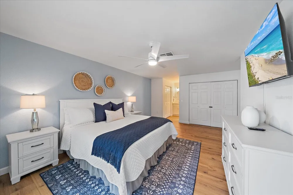 217 46TH STREET W Bradenton, FL 34209