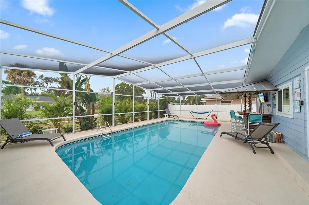 217 46TH STREET W Bradenton, FL 34209
