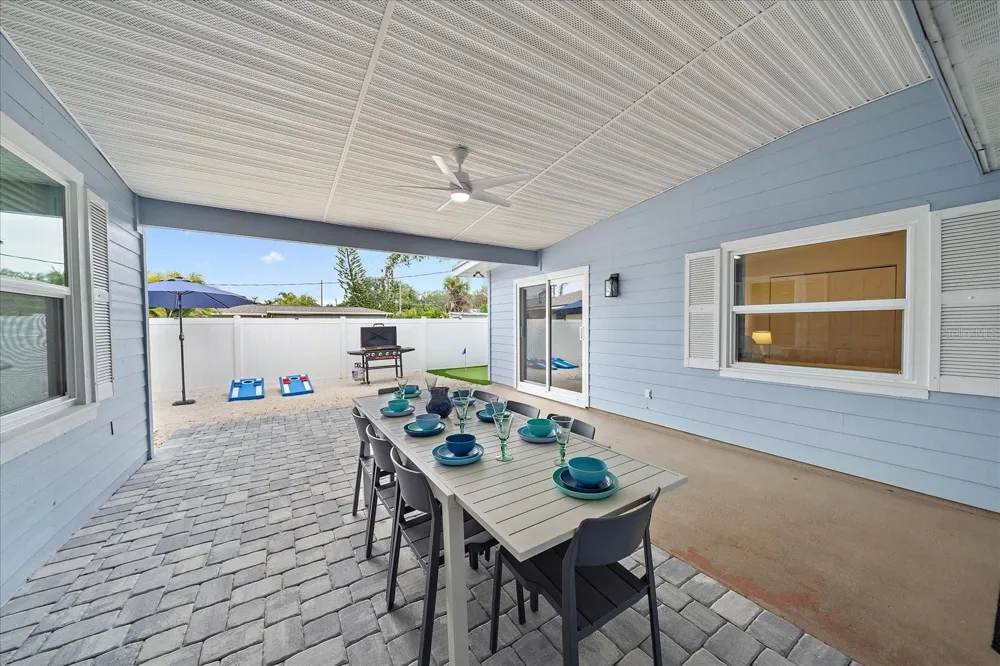 217 46TH STREET W Bradenton, FL 34209