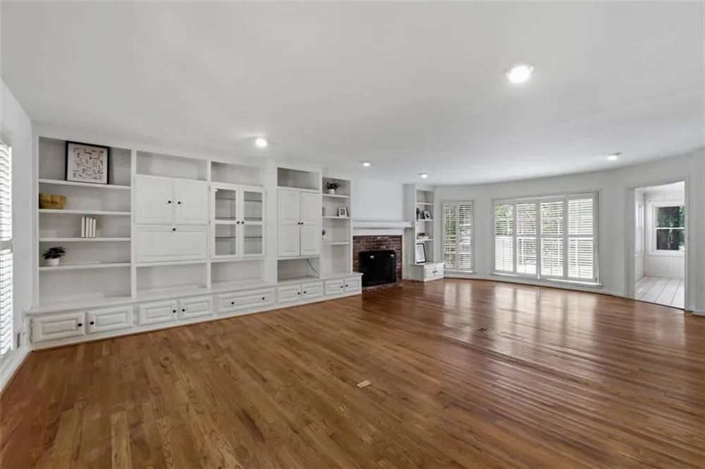 7140 Duncourtney Drive Sandy Springs, GA 30328