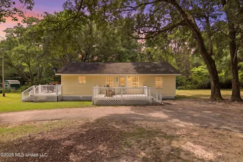 12111 Vidalia Road