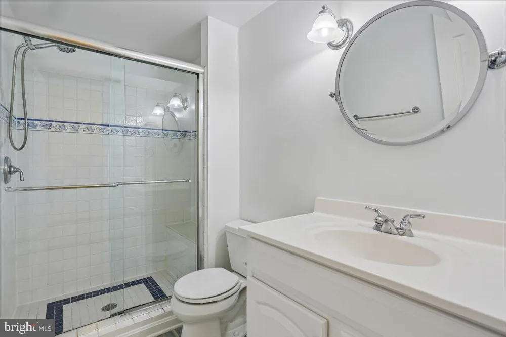 9806 CAMPBELL DRIVE Kensington, MD 20895