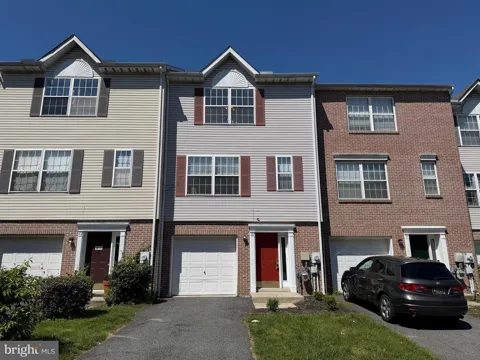 99 HIGHLAND CIRCLE