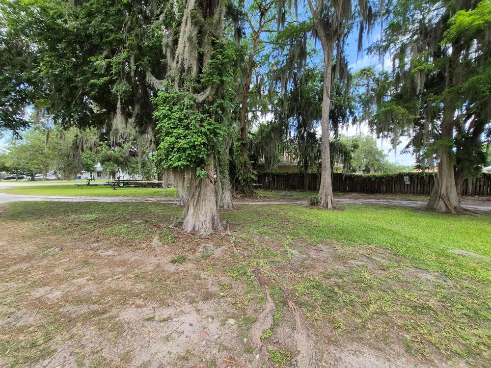 301 SE 5th Avenue Okeechobee, FL 34974