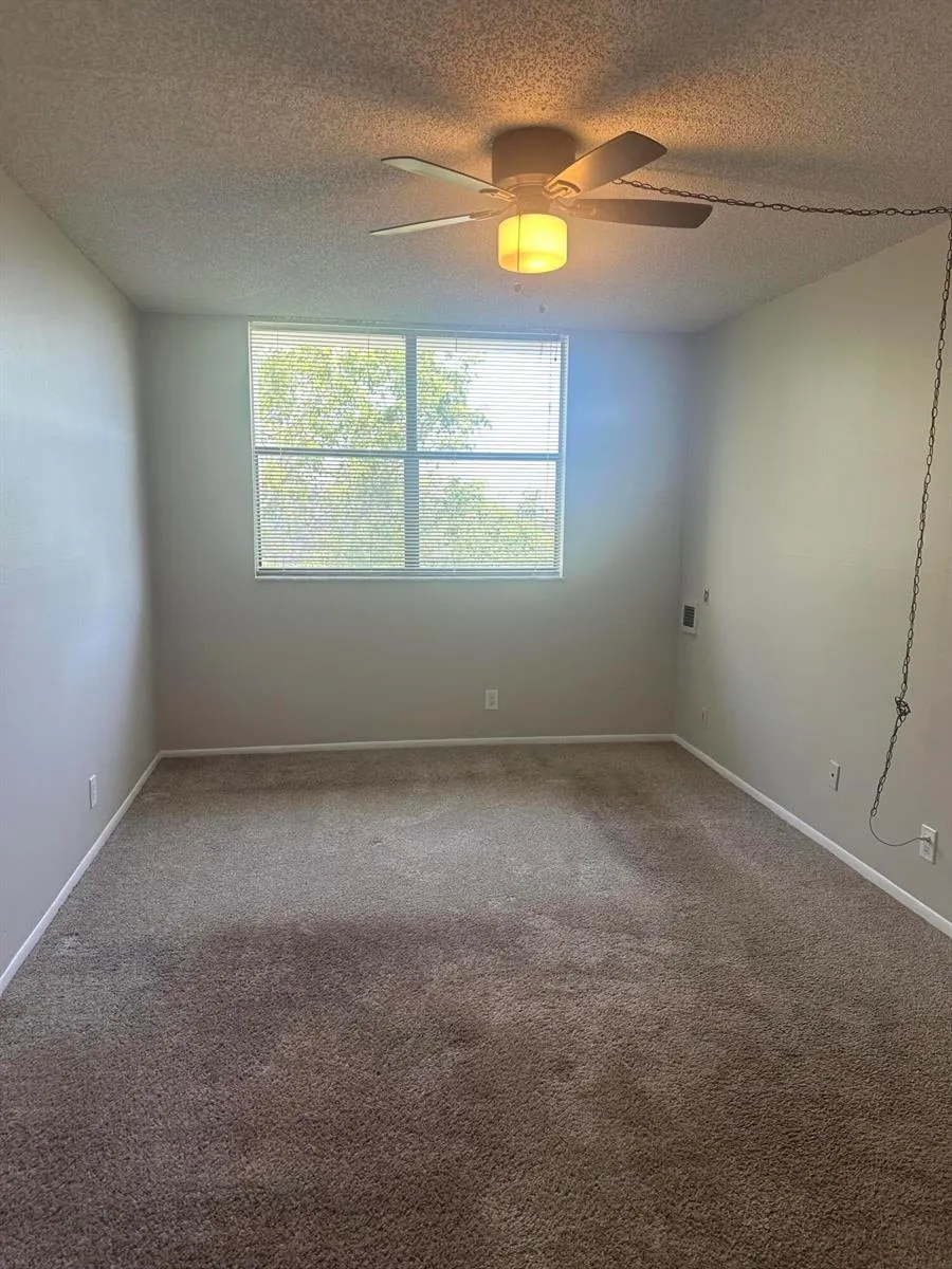 2501 RIVERSIDE DRIVE #517-A Coral Springs, FL 33065