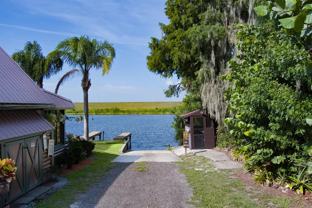 8364 US-441 Okeechobee, FL 34974