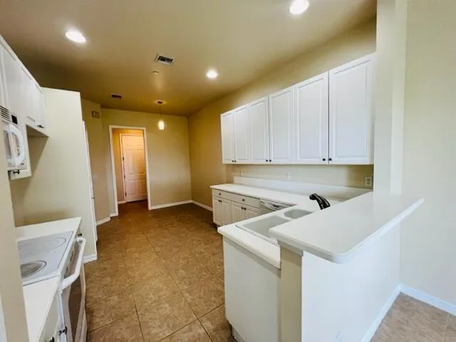25 Beechdale Lane Boynton Beach, FL 33426