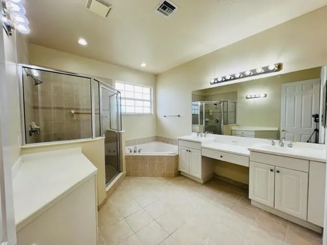 25 Beechdale Lane Boynton Beach, FL 33426