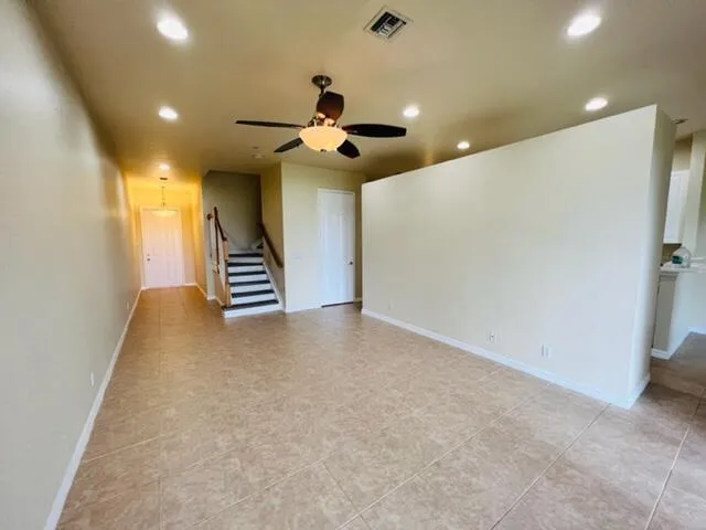 25 Beechdale Lane Boynton Beach, FL 33426