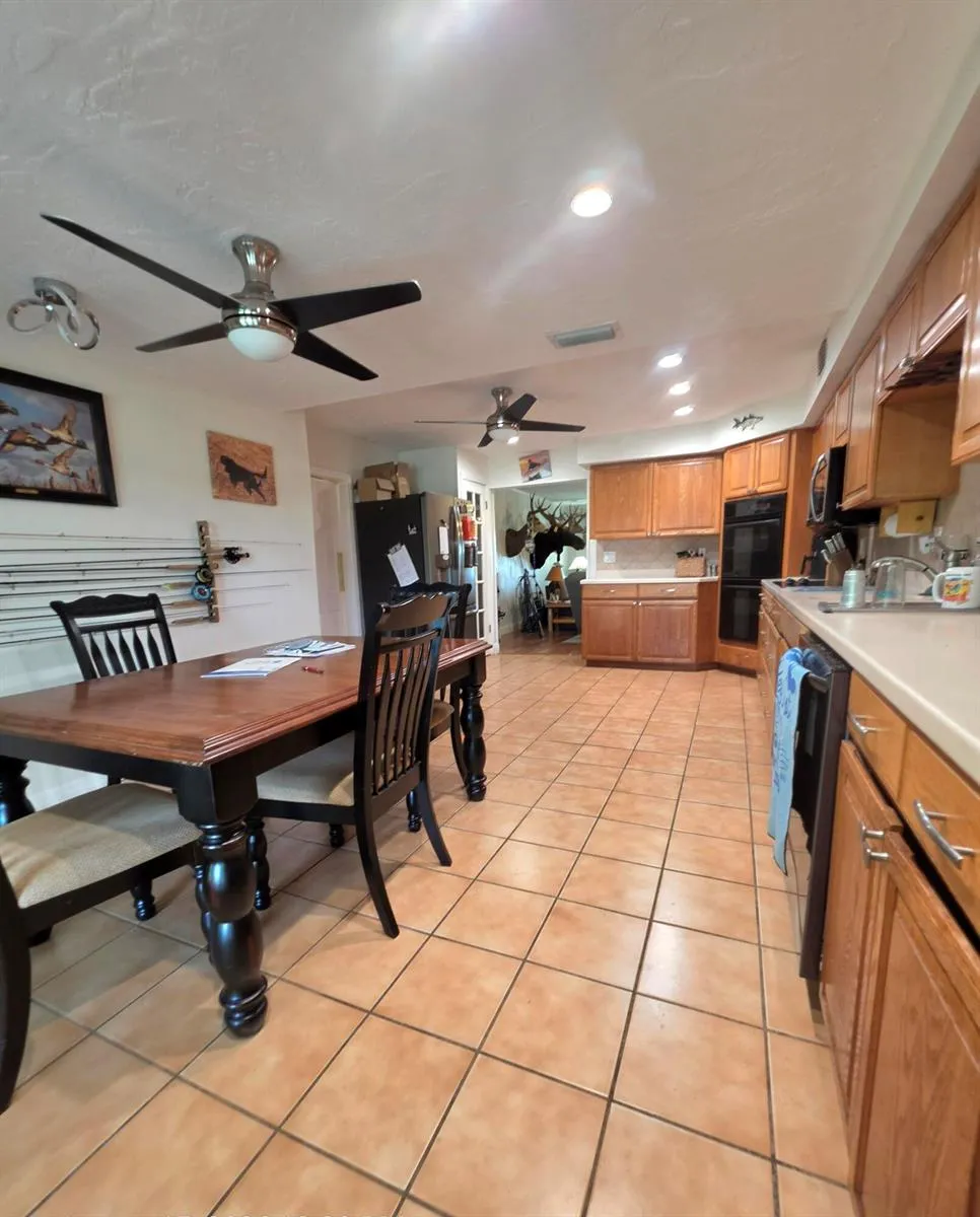 2922 SE 28TH STREET Okeechobee, FL 34974