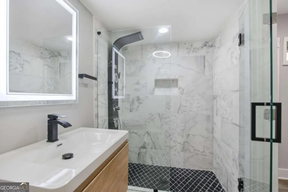 114 Woodhaven WAY Alpharetta, GA 30009