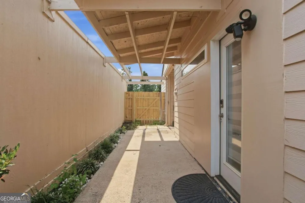 114 Woodhaven WAY Alpharetta, GA 30009