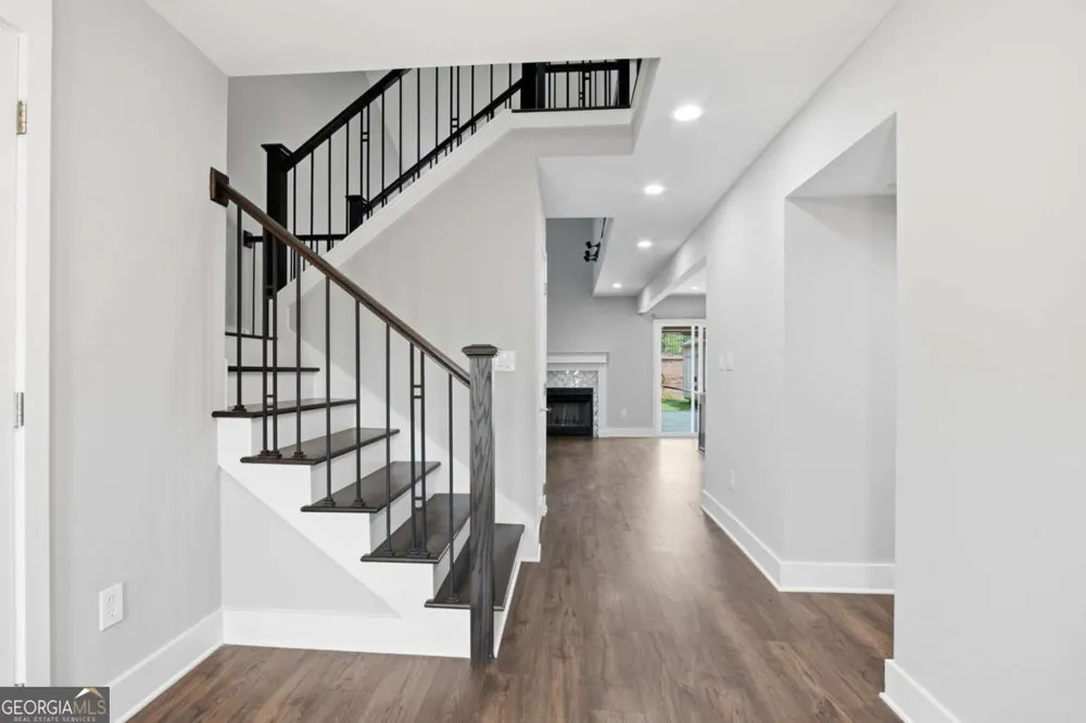 114 Woodhaven WAY Alpharetta, GA 30009