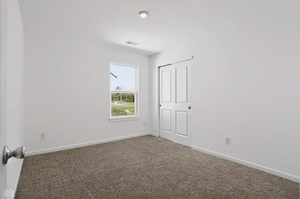 2014 Oak Leaf Way Shelbyville, IN 46176