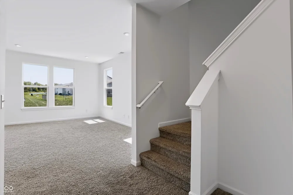 2014 Oak Leaf Way Shelbyville, IN 46176