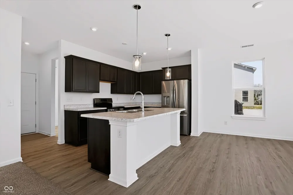 2014 Oak Leaf Way Shelbyville, IN 46176