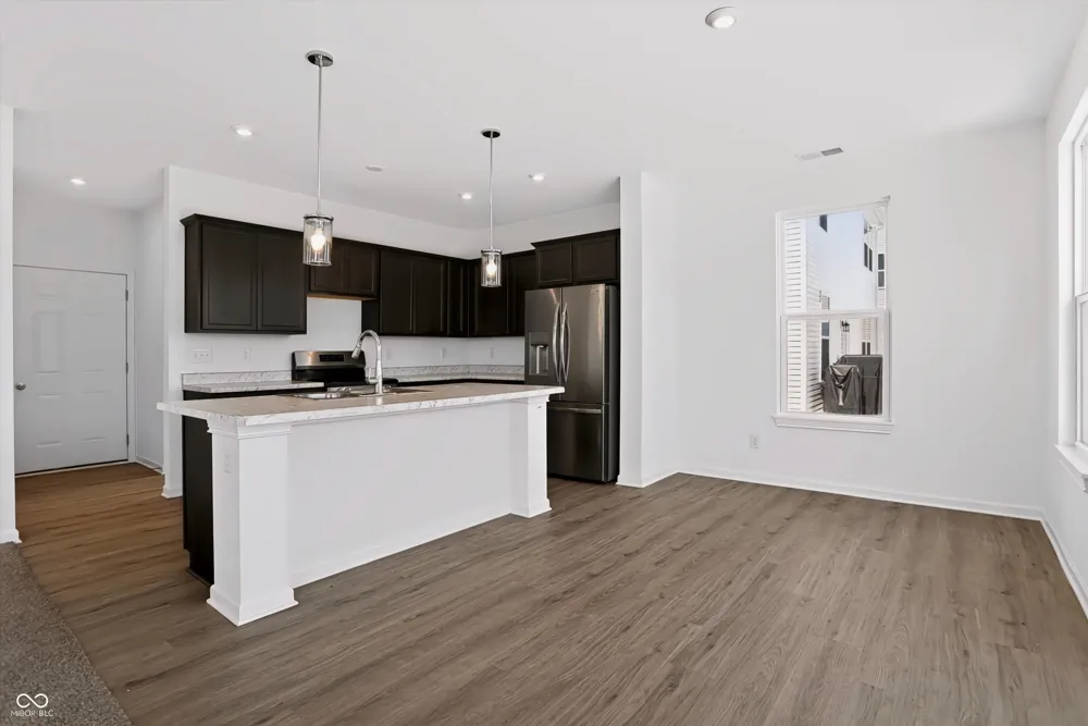 2014 Oak Leaf Way Shelbyville, IN 46176