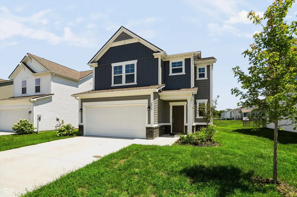 2014 Oak Leaf Way Shelbyville, IN 46176