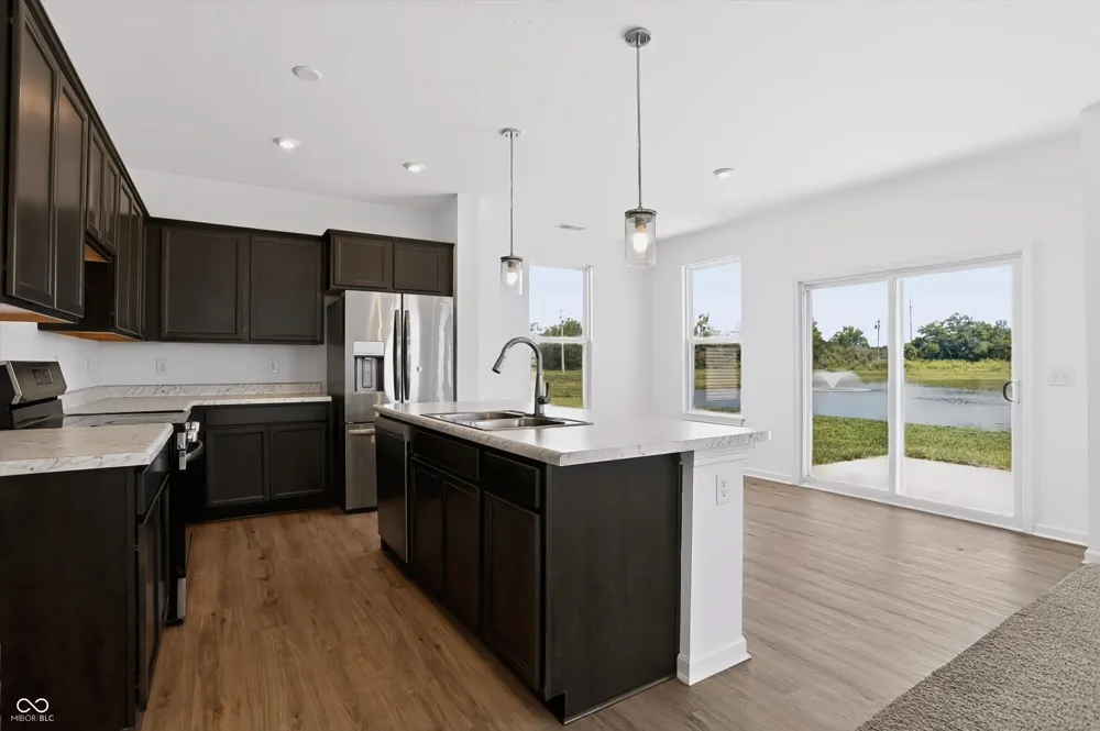 2014 Oak Leaf Way Shelbyville, IN 46176