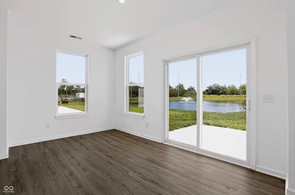 2014 Oak Leaf Way Shelbyville, IN 46176