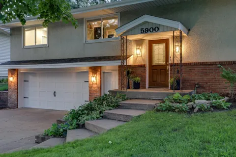 5900 Wisconsin Circle