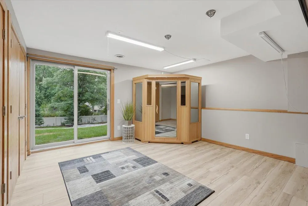 57 Quamwell Avenue S Lakeland, MN 55043