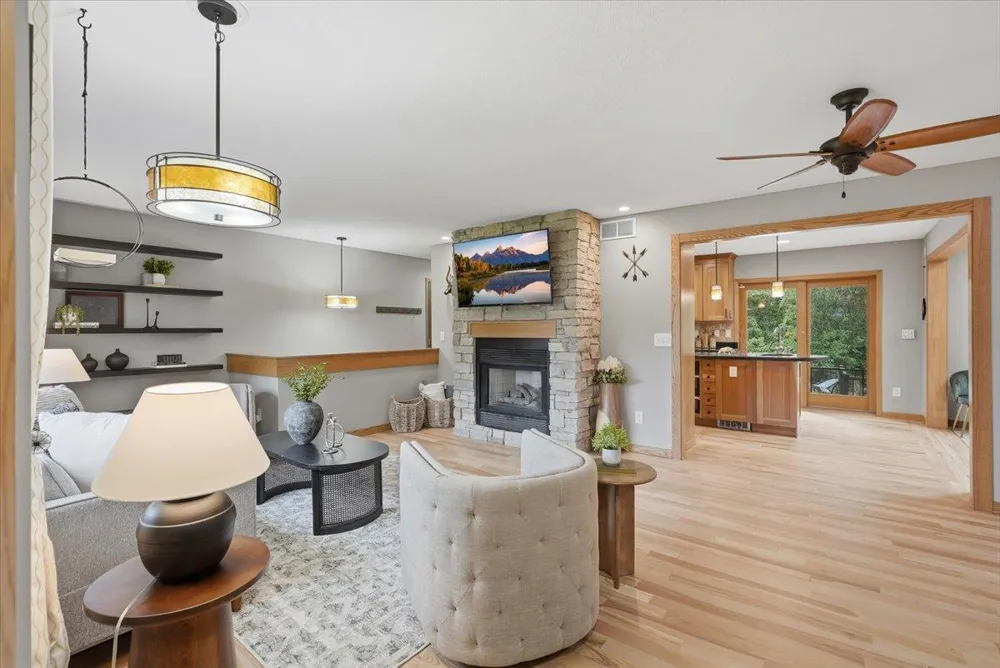 57 Quamwell Avenue S Lakeland, MN 55043