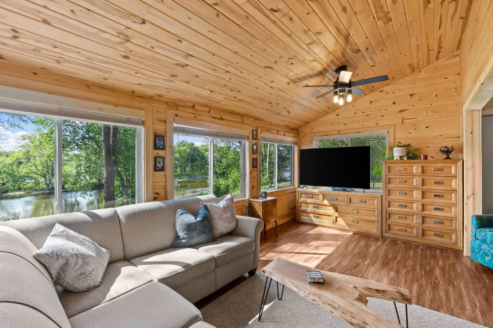 15410 Fillmore Street NW Elk River, MN 55330