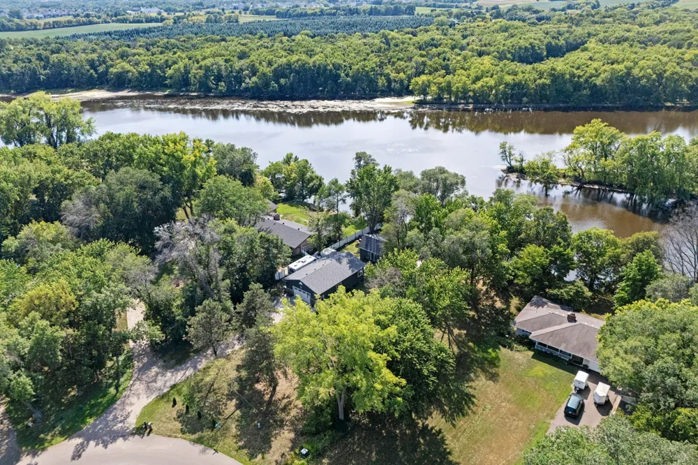 15410 Fillmore Street NW Elk River, MN 55330
