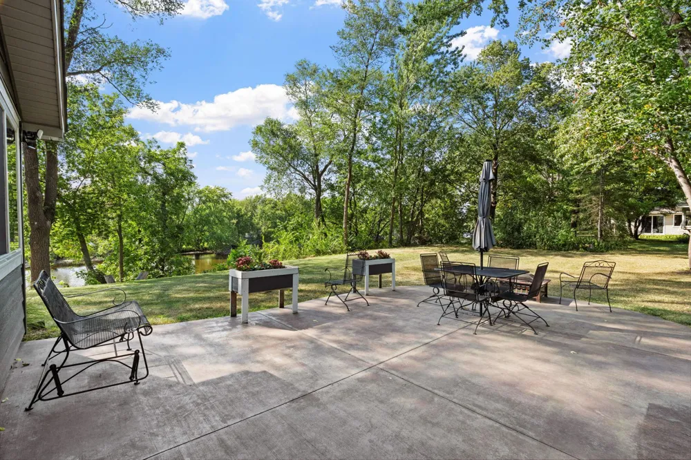 15410 Fillmore Street NW Elk River, MN 55330