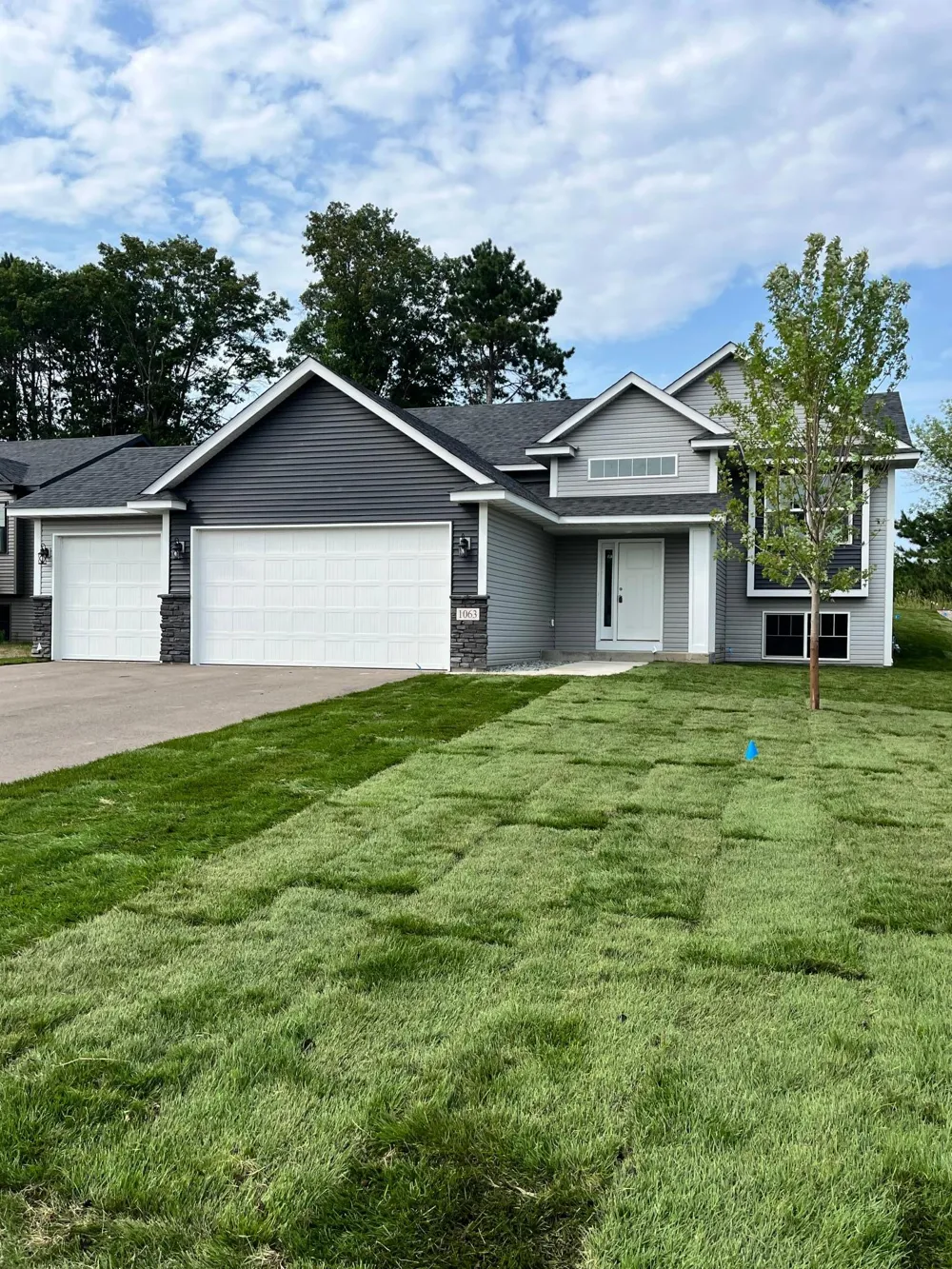 1063 Bellaire Boulevard NW Isanti, MN 55040