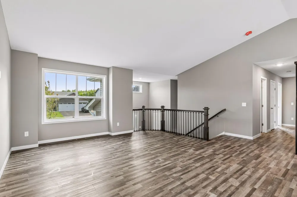 1063 Bellaire Boulevard NW Isanti, MN 55040