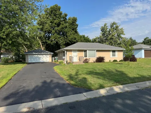 8354 Valentine Terrace