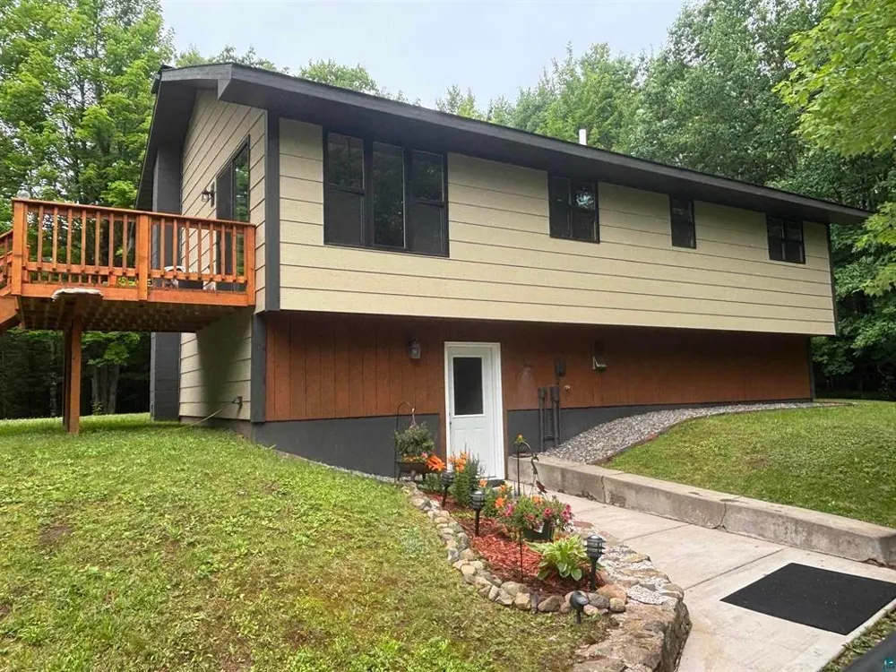 6899 S County Road B South Range, WI 54874
