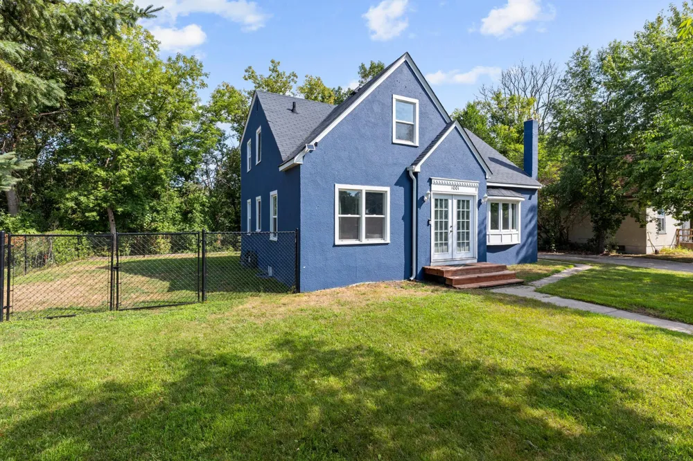 1001 Terrace Avenue Brainerd, MN 56401