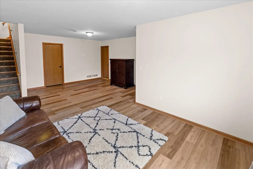 38260 Explorer Circle North Branch, MN 55056