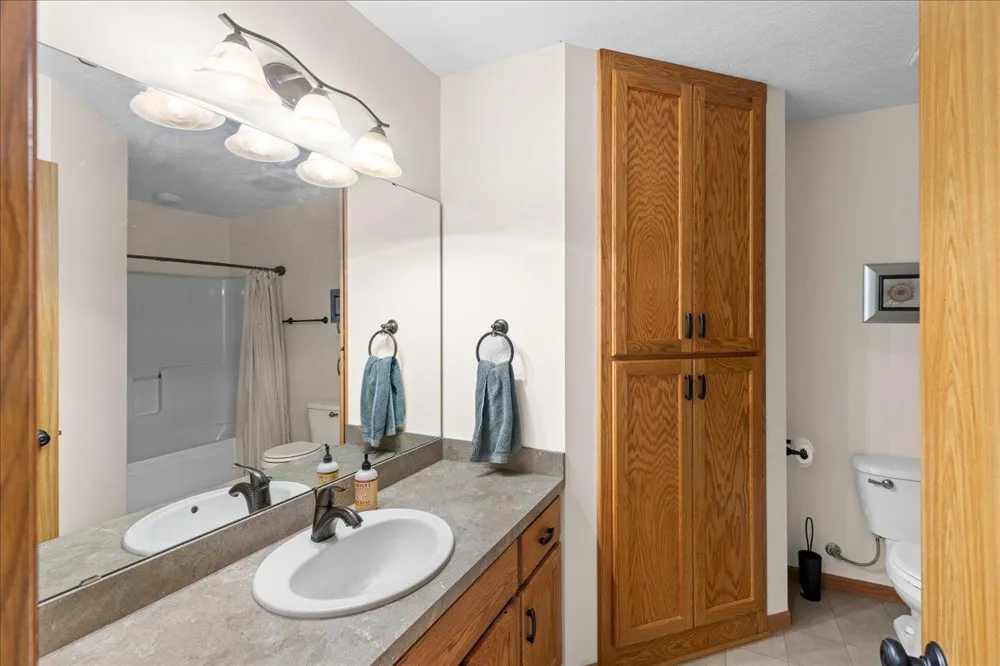 38260 Explorer Circle North Branch, MN 55056