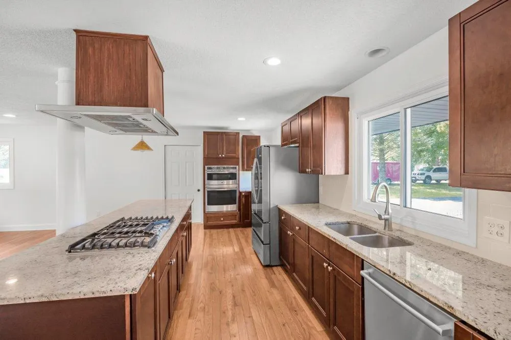 2958 Vanderbie Street Little Canada, MN 55117