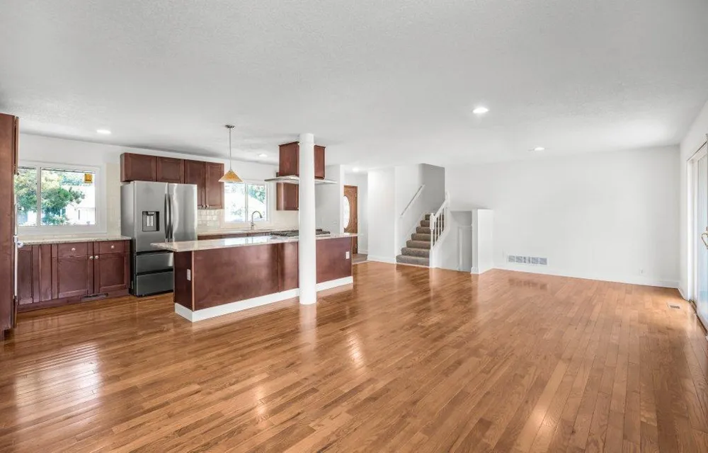 2958 Vanderbie Street Little Canada, MN 55117