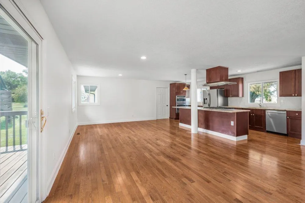 2958 Vanderbie Street Little Canada, MN 55117