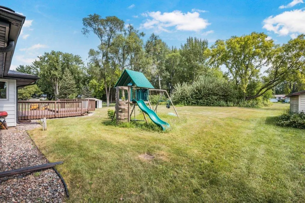 2958 Vanderbie Street Little Canada, MN 55117