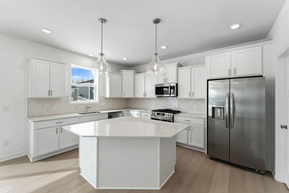 7520 Upper 42nd Street Oakdale, MN 55128